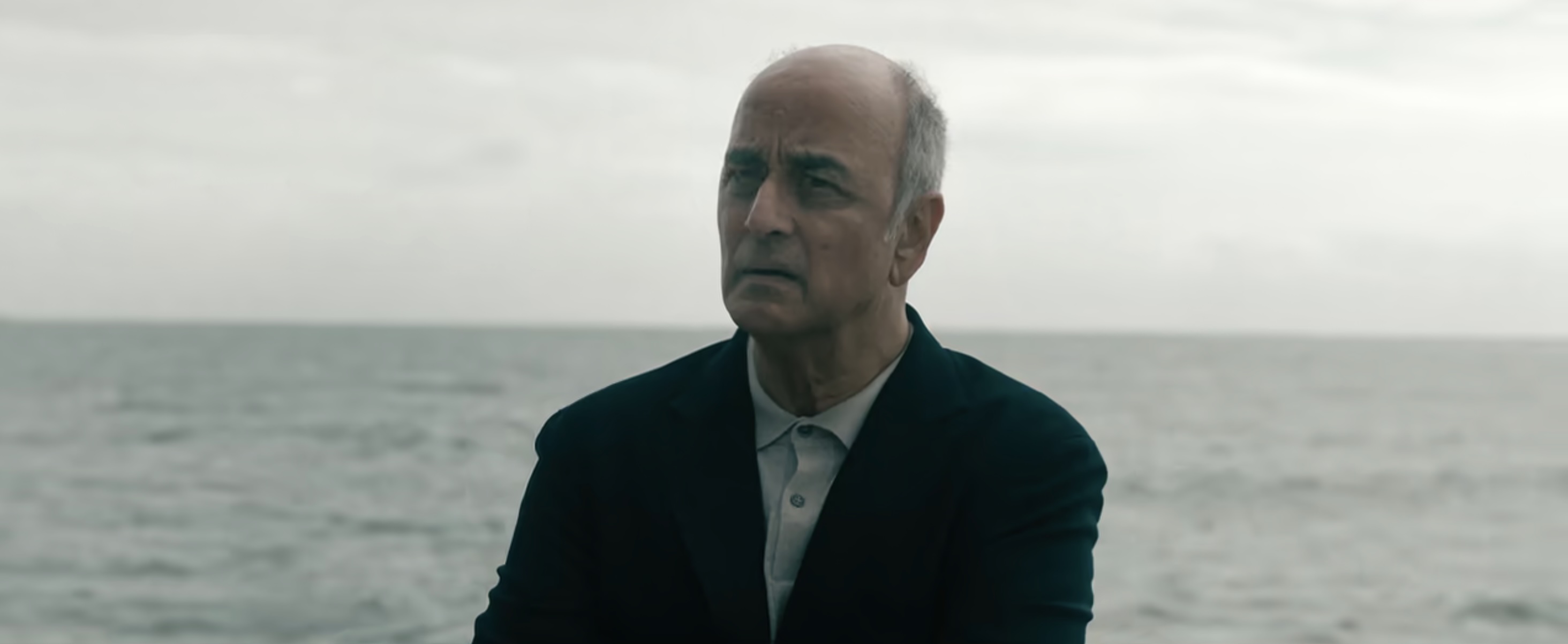 The Woman in Cabin 10 Cast on Netflix - Art Malik as Robert Mehta