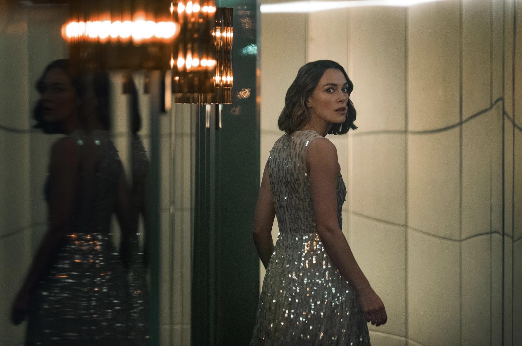 The Woman in Cabin 10 Cast on Netflix - Keira Knightley as Lo