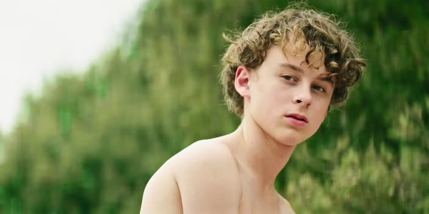 It Cast on Disney+, HBO Max and Hulu - Wyatt Oleff as Stanley Uris