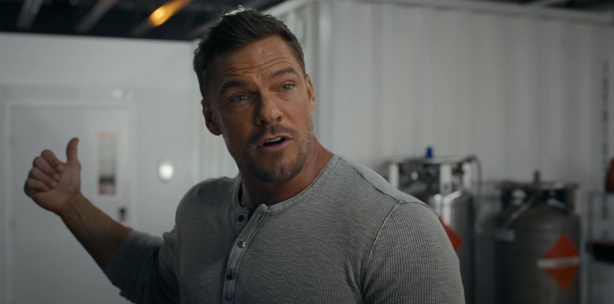 Playdate Cast on Amazon - Alan Ritchson as Jeff Eamon