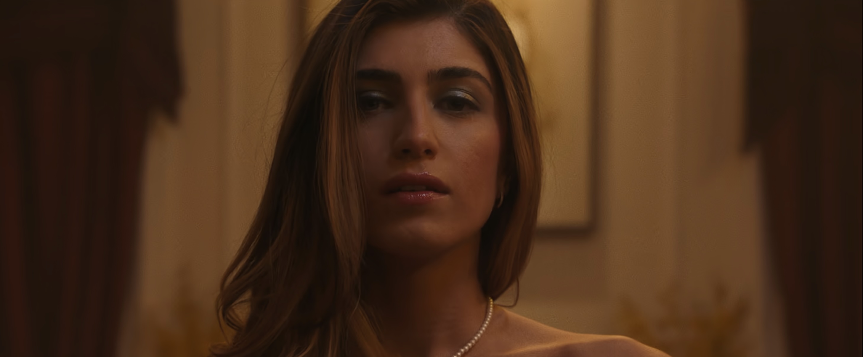 Bone Lake Cast on Amazon and Netflix - Andra Nechita as Cin