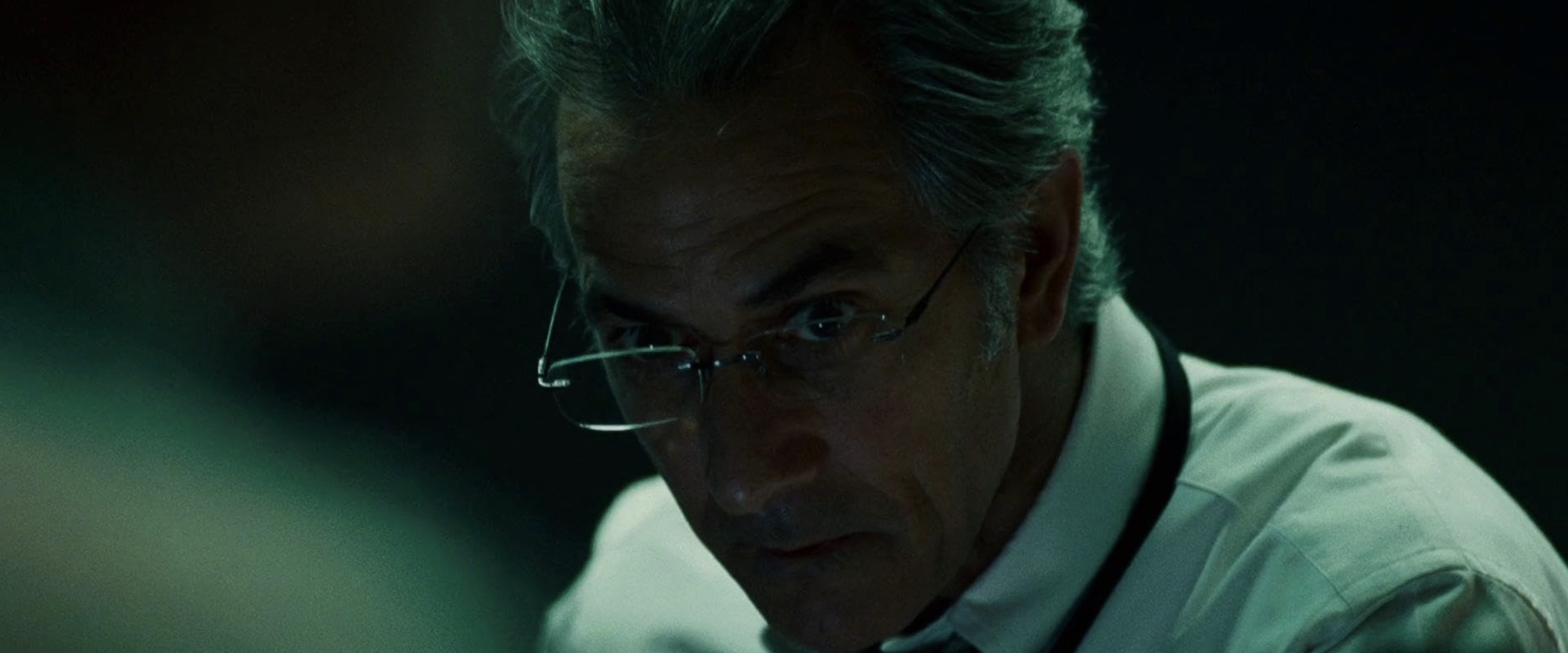 The Bourne Ultimatum Cast on Amazon and Starz - David Strathairn as Noah Vosen
