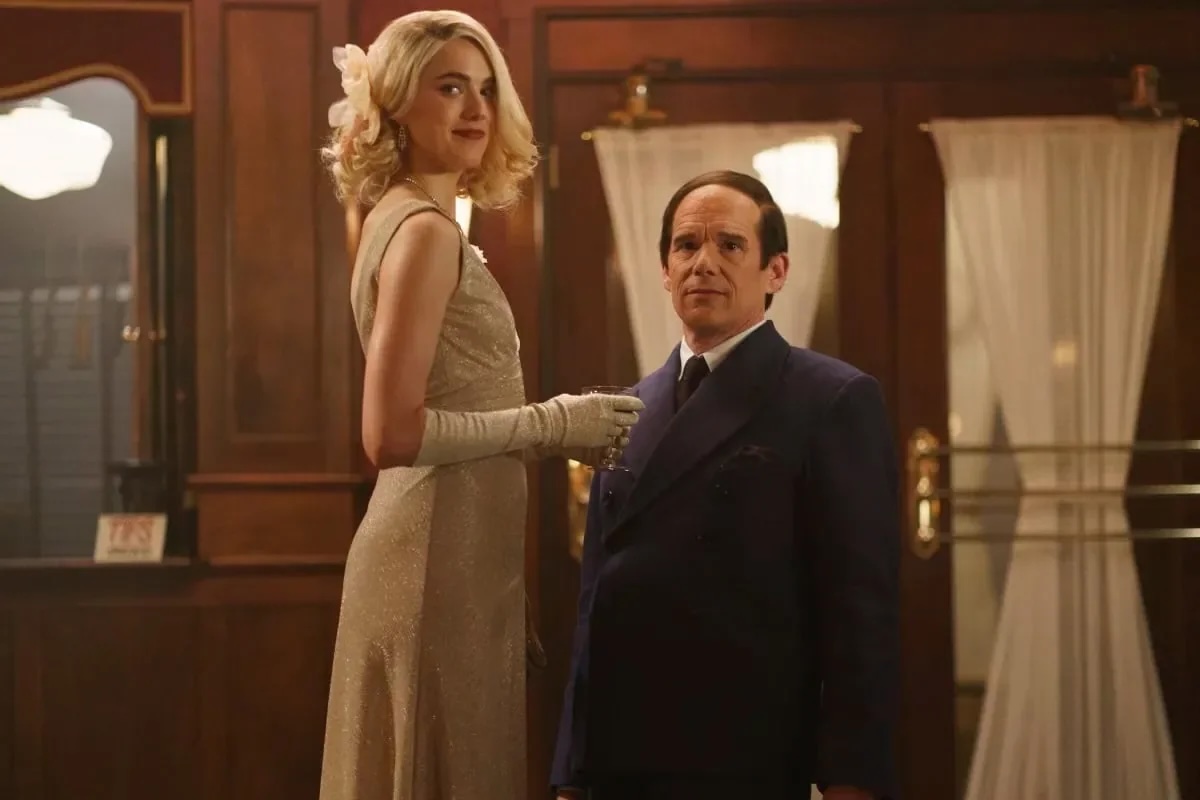 Blue Moon Essay - 2025 Richard Linklater Movie/Film on Amazon and Netflix