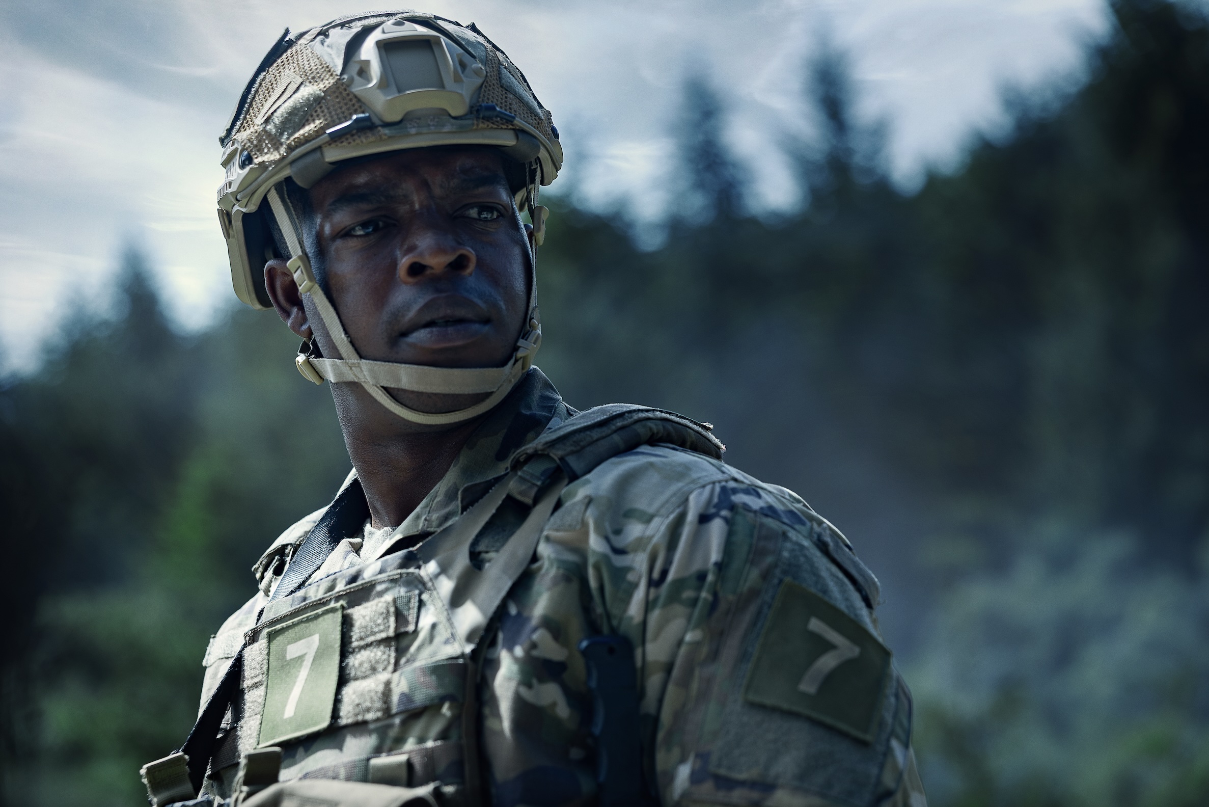 War Machine Cast on Netflix - Stephan James as 7