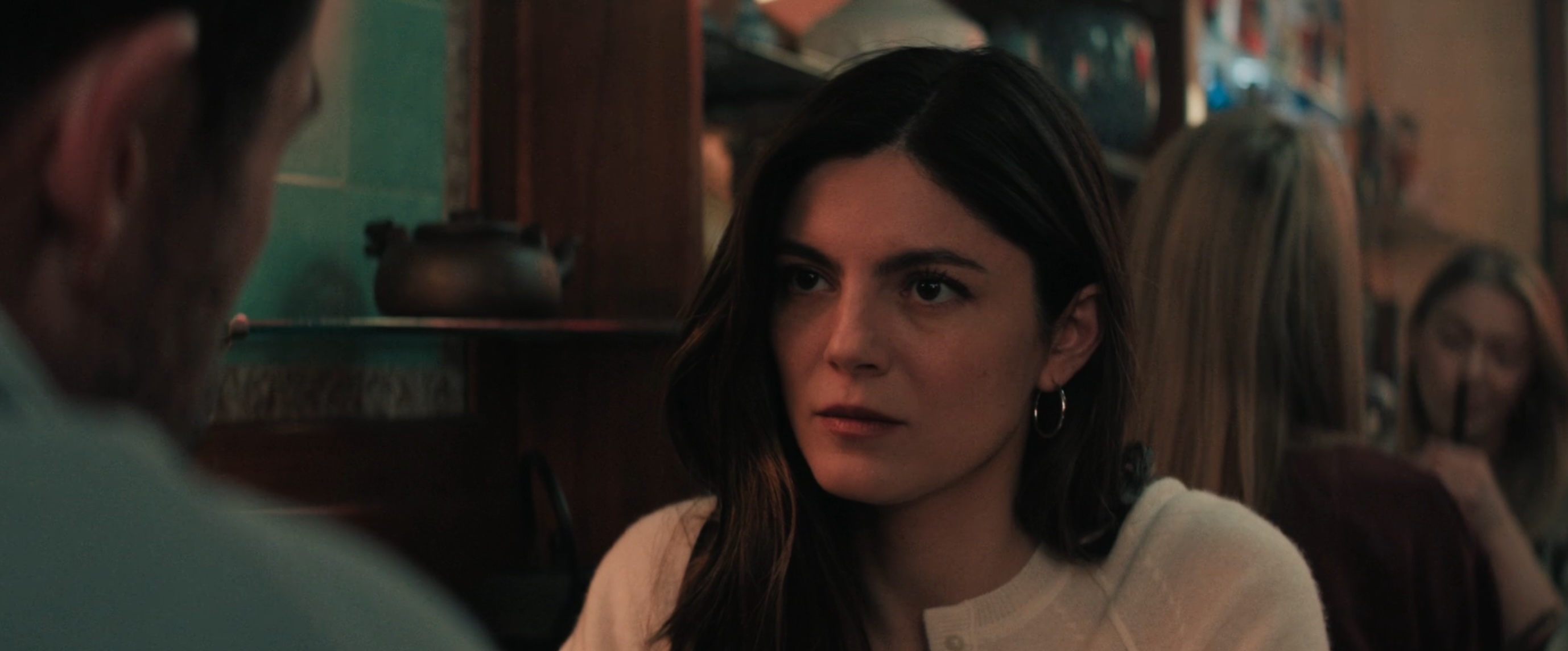 Crime 101 Cast on Amazon - Monica Barbaro as Maya