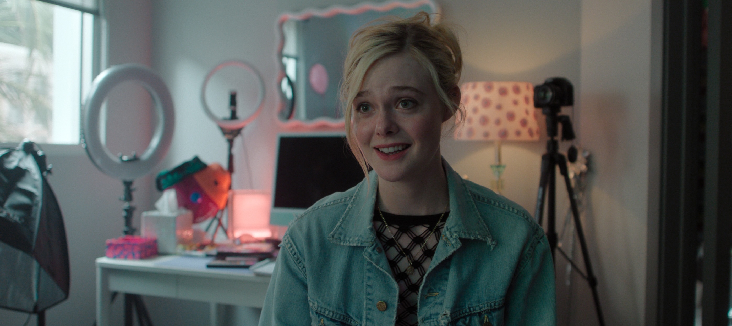 Margo's Got Money Troubles Cast on Apple TV and Peacock - Elle Fanning as Margo Millet