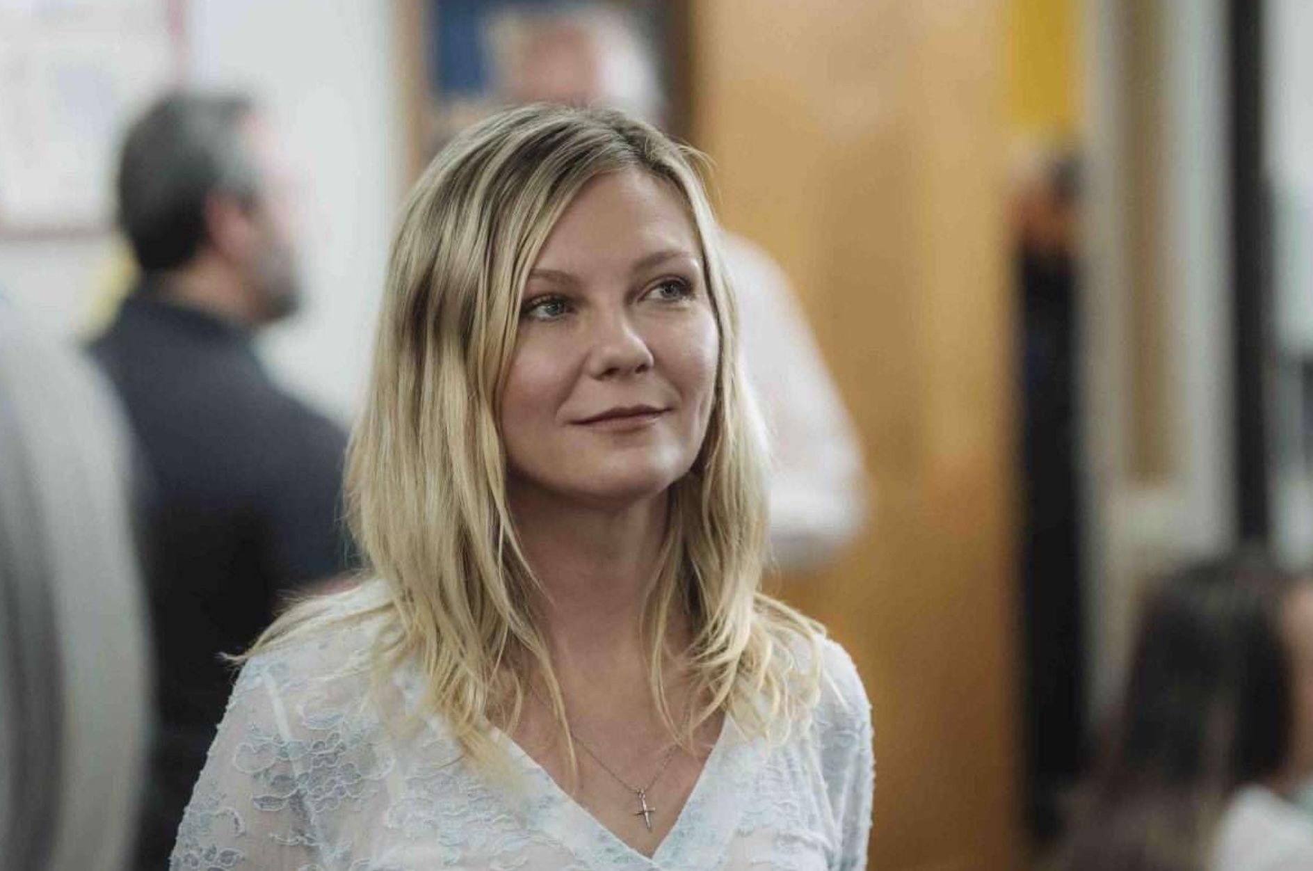 Roofman Cast on Amazon, MGM+ and Paramount+ - Kirsten Dunst as Leigh Wainscott