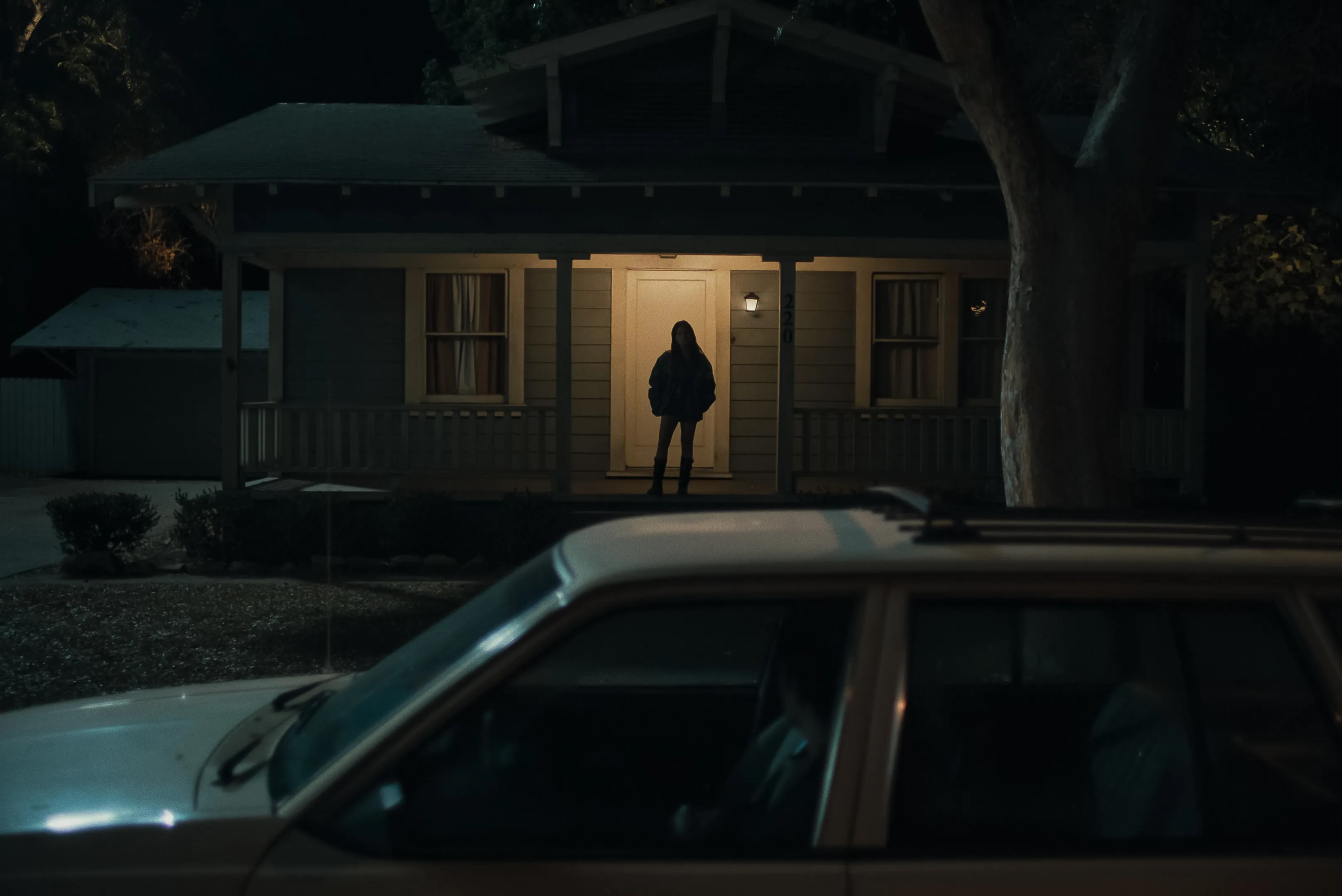 Obsession Review - 2025 Curry Barker Movie/Film on Amazon and Peacock