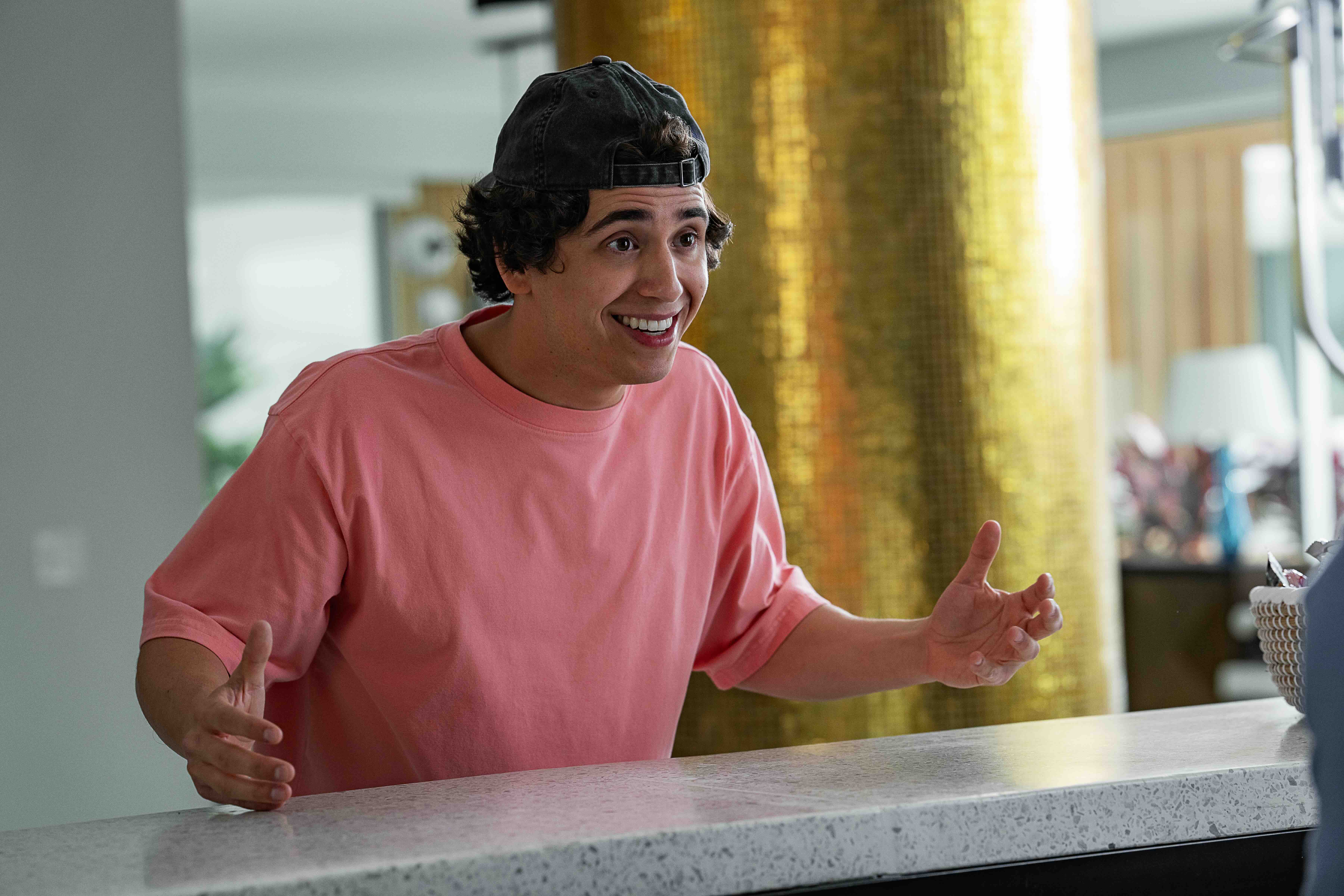 72 Hours Cast on Netflix - Marcello Hernández as Nick