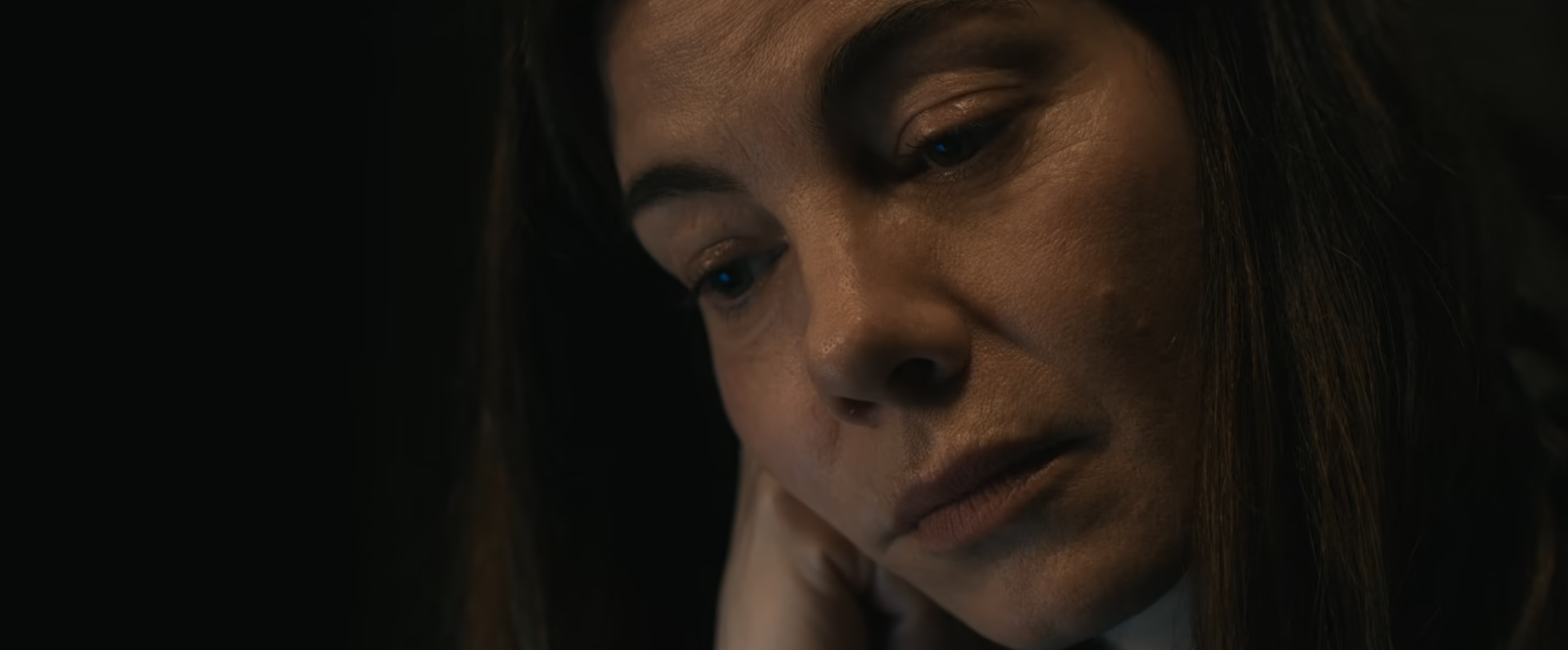 The Whisper Man Cast on Netflix - Michelle Monaghan as Amanda Beck