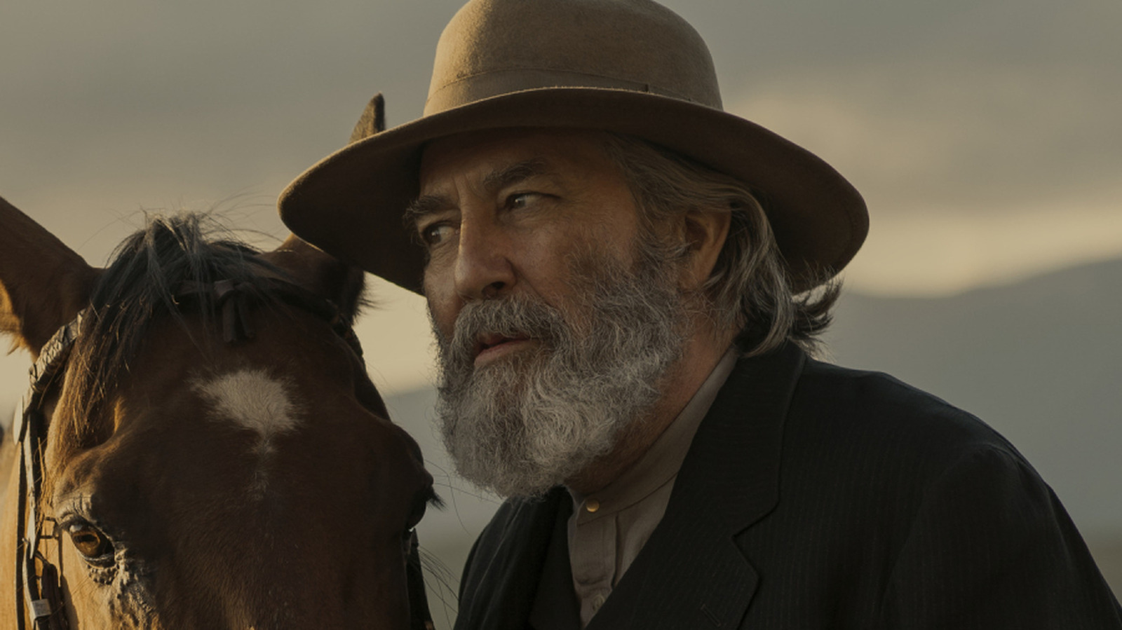 East of Eden Cast on Netflix - Ciarán Hinds as Samuel Hamilton